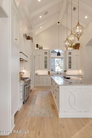 101 Kingfisher Drive, Lafayette, LA 70508