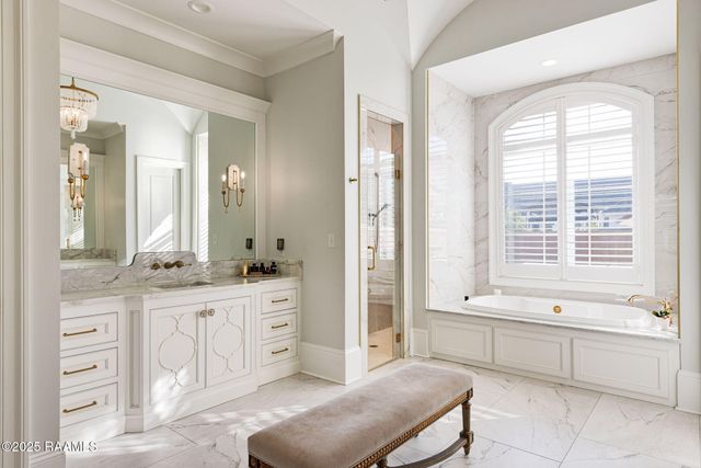 101 Kingfisher Drive, Lafayette, LA 70508