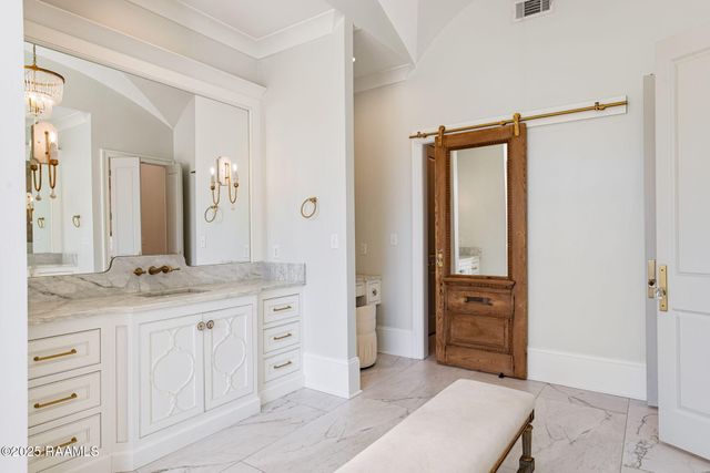 101 Kingfisher Drive, Lafayette, LA 70508