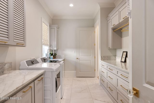 101 Kingfisher Drive, Lafayette, LA 70508