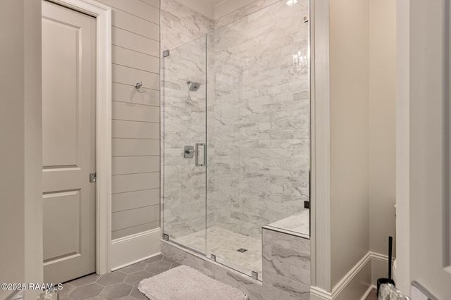 101 Kingfisher Drive, Lafayette, LA 70508