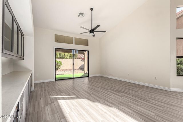 19639 N BELLWOOD Drive, Sun City West, AZ 85375