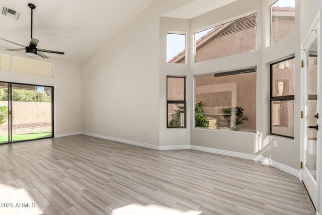 19639 N BELLWOOD Drive, Sun City West, AZ 85375