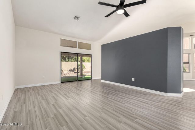 19639 N BELLWOOD Drive, Sun City West, AZ 85375