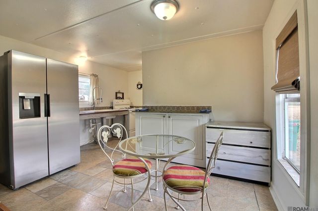 37230 R & R Dr, Walker, LA 70785