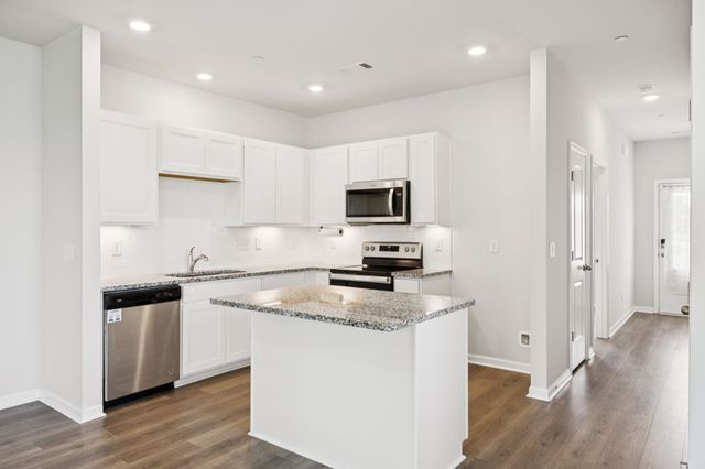 130 Grayson Cir, Chapel Hill, TN 37034