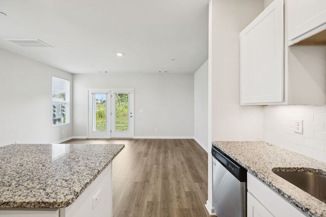 130 Grayson Cir, Chapel Hill, TN 37034