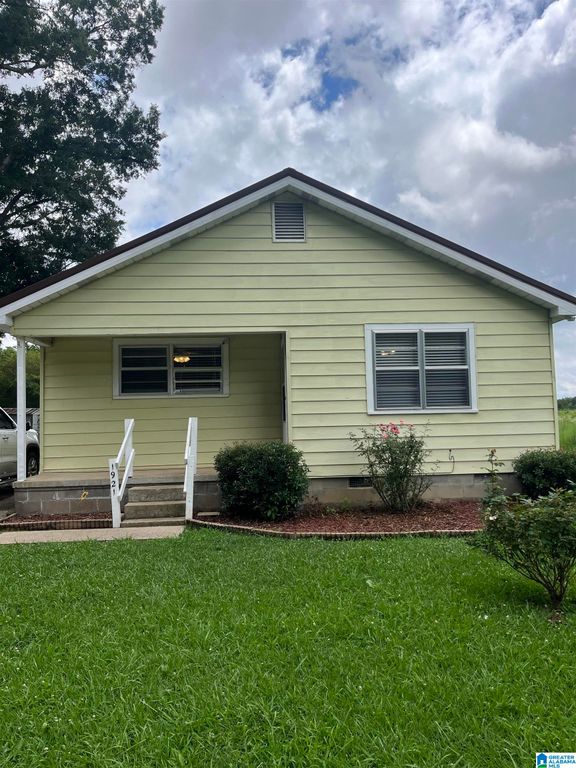 1921 SADLERTOWN ROAD, Bessemer, AL 35022