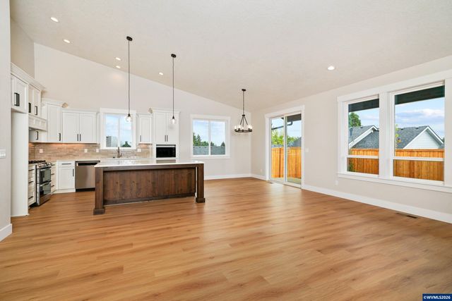 755 Emily Grace Ln SE, Salem, OR 97306