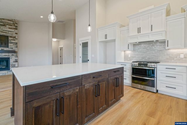 755 Emily Grace Ln SE, Salem, OR 97306