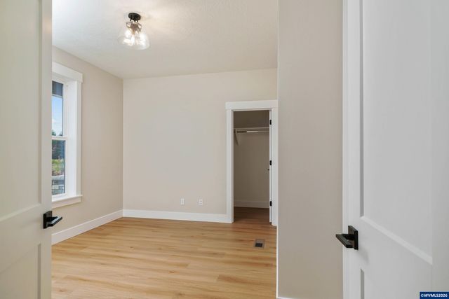 755 Emily Grace Ln SE, Salem, OR 97306