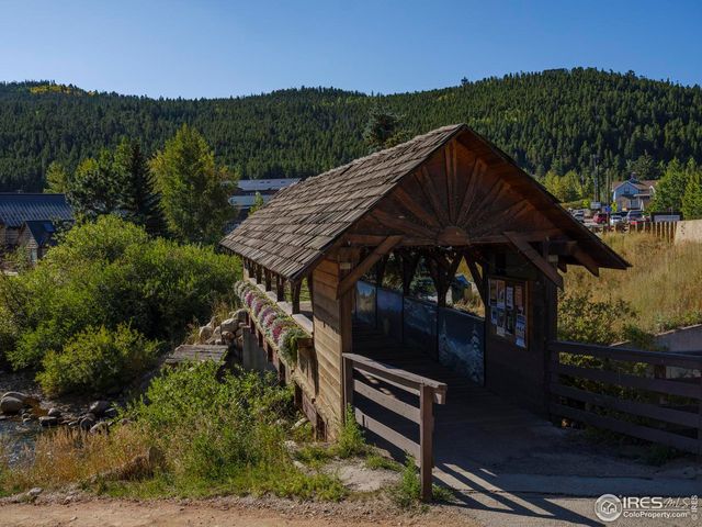 25 Ridge View Rd, Nederland, CO 80466