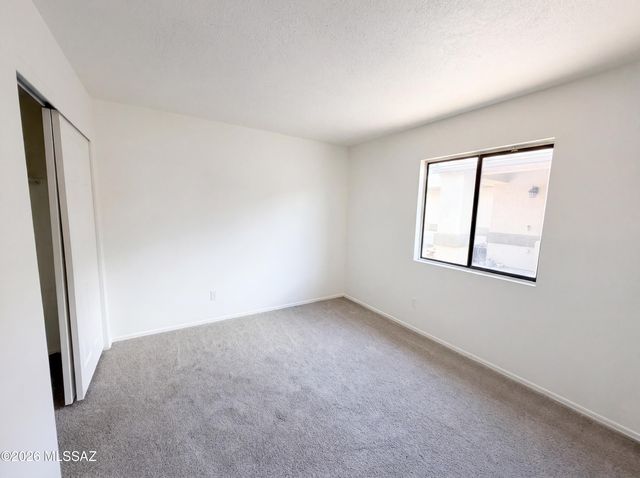 1657 W Wood Crest Court, Tucson, AZ 85746