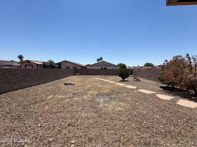 1657 W Wood Crest Court, Tucson, AZ 85746