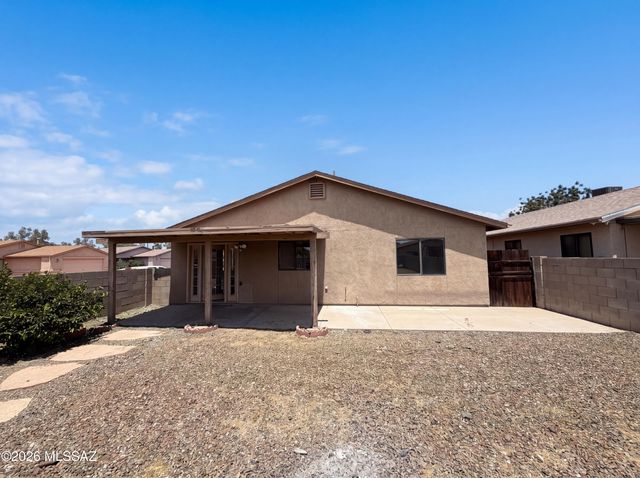 1657 W Wood Crest Court, Tucson, AZ 85746