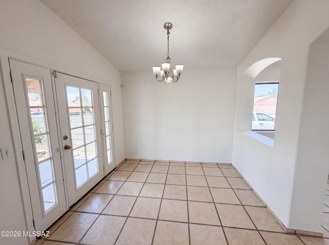 1657 W Wood Crest Court, Tucson, AZ 85746