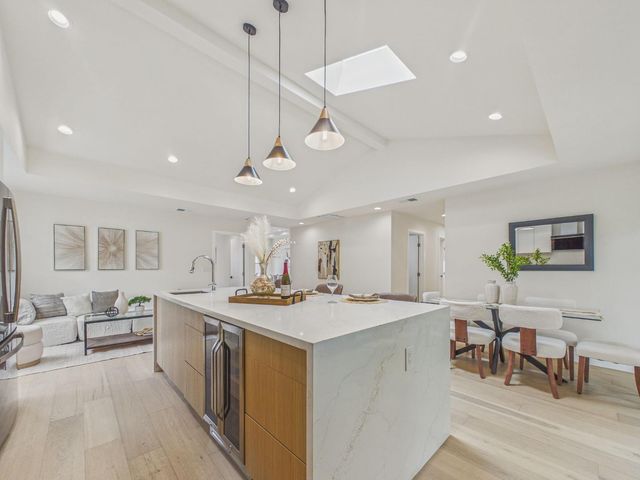 986 Starflower Court, Sunnyvale, CA 94086