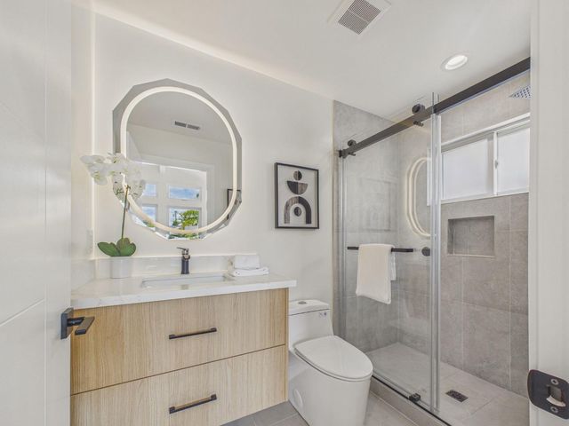 986 Starflower Court, Sunnyvale, CA 94086