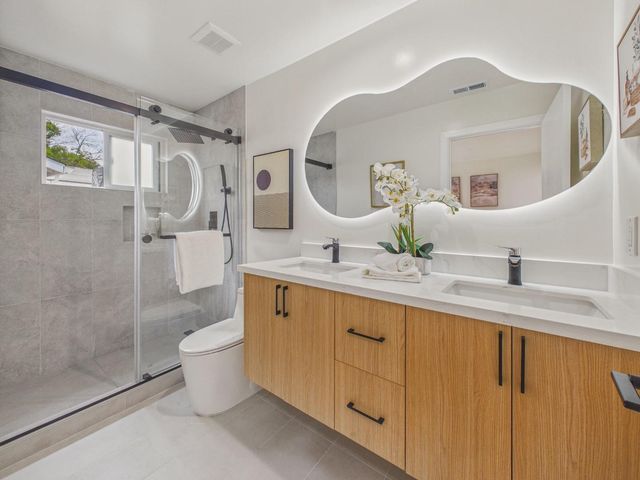 986 Starflower Court, Sunnyvale, CA 94086