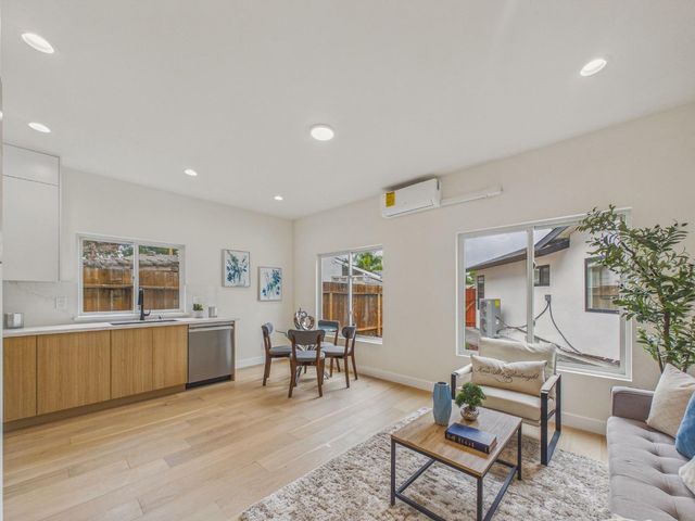 986 Starflower Court, Sunnyvale, CA 94086