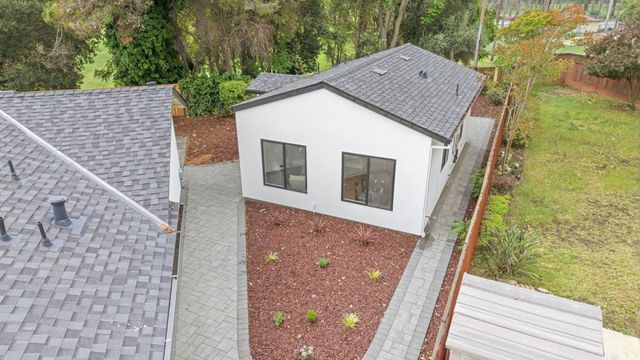 986 Starflower Court, Sunnyvale, CA 94086