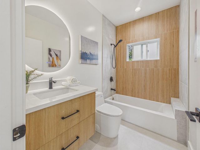 986 Starflower Court, Sunnyvale, CA 94086