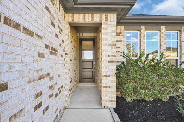 9111 Hunter Hill Drive, Cypress, TX 77433