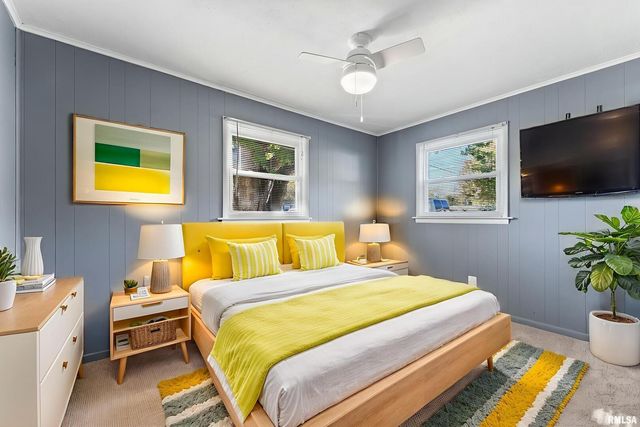 1215 Wisconsin Street, Le Claire, IA 52753