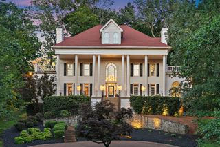 30 Park Mdws, Nashville, TN 37215