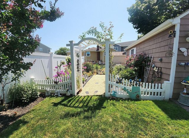 199 Claxton Avenue, Bellmore, NY 11710