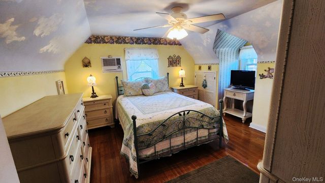 199 Claxton Avenue, Bellmore, NY 11710