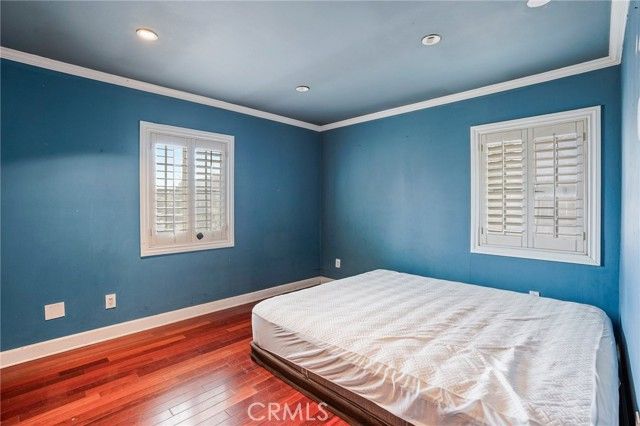 6355 Peach Avenue, Van Nuys (los Angeles), CA 91411