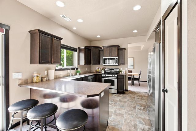 3821 W Dawn Ave, Spokane, WA 99208