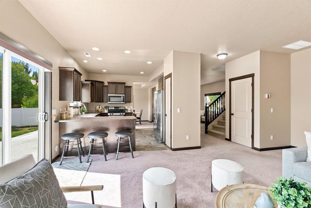 3821 W Dawn Ave, Spokane, WA 99208