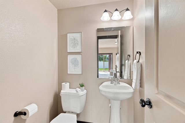 3821 W Dawn Ave, Spokane, WA 99208