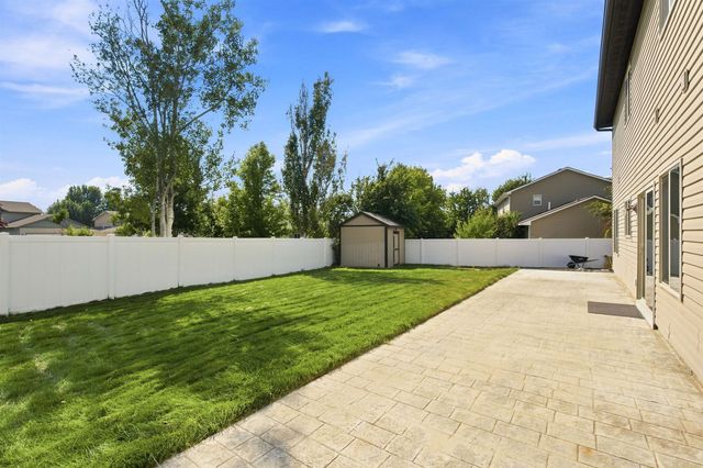 3821 W Dawn Ave, Spokane, WA 99208