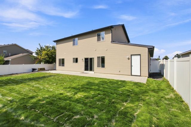 3821 W Dawn Ave, Spokane, WA 99208