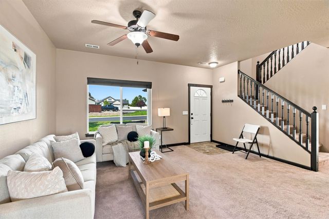 3821 W Dawn Ave, Spokane, WA 99208