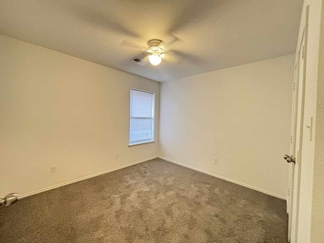 830 W Colony Drive, Arlington, TX 76001