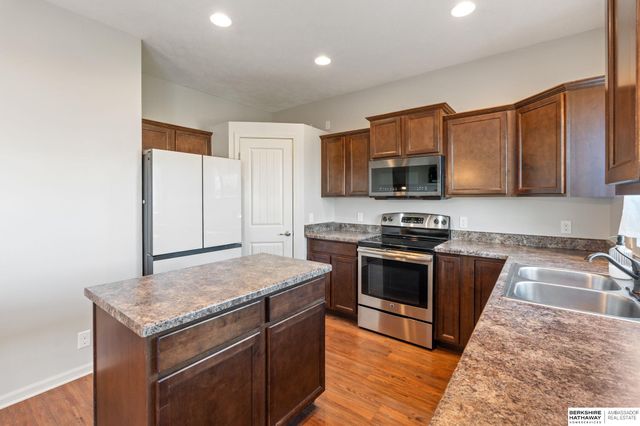 8215 N 147th Avenue, Bennington, NE 68007