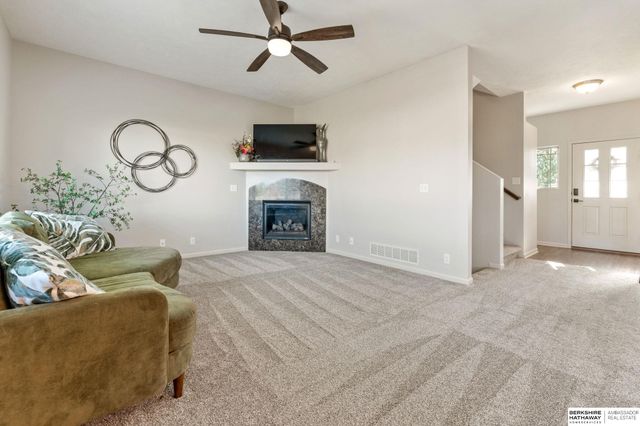 8215 N 147th Avenue, Bennington, NE 68007