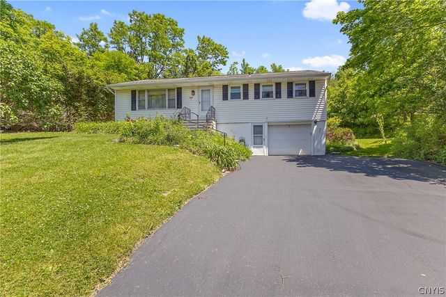 3659 Warners Road, Camillus, NY 13209