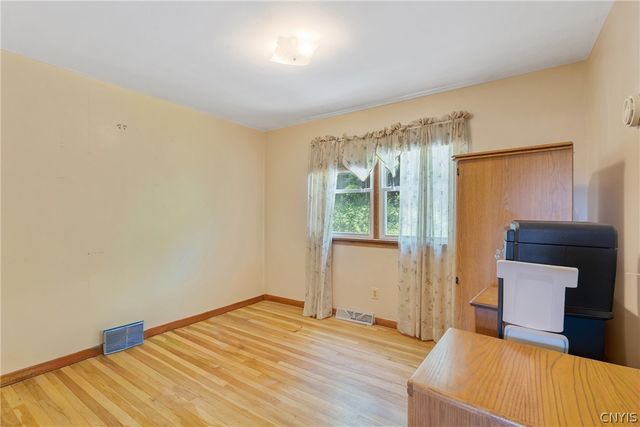 3659 Warners Road, Camillus, NY 13209