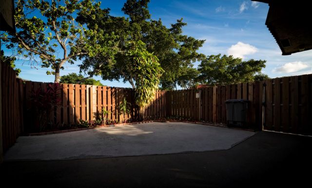 8353 Trent Court C, Boca Raton, FL 33433