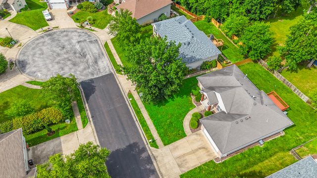 606 ADENS WOODS CT, Columbia, MO 65201