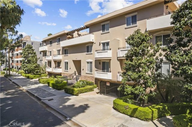 4732 Radford Avenue 8, Valley Village, CA 91607