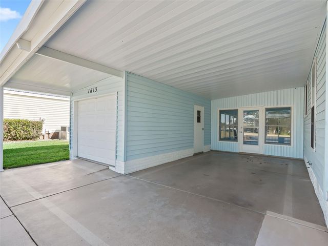 1613 BAY MEADOWS LANE, Lady Lake, FL 32159