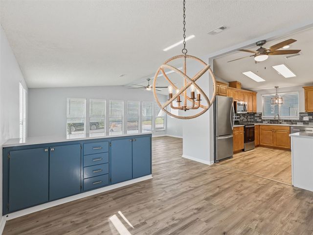 1613 BAY MEADOWS LANE, Lady Lake, FL 32159