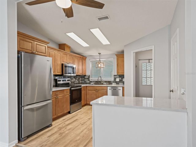 1613 BAY MEADOWS LANE, Lady Lake, FL 32159