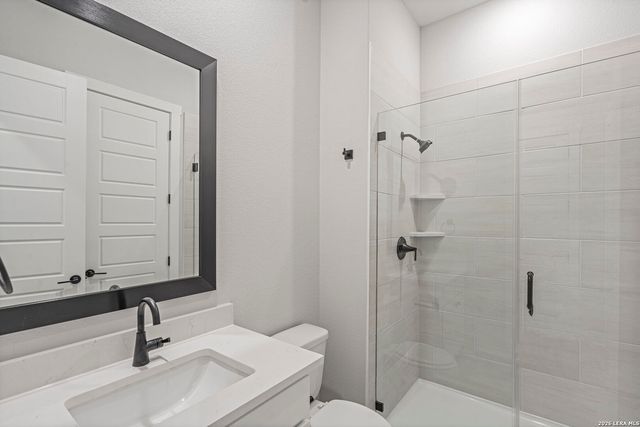 289 Lawrence Drive, Castroville, TX 78009